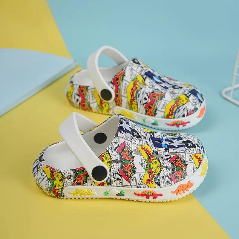 Sandália crocs com design de dinossauro