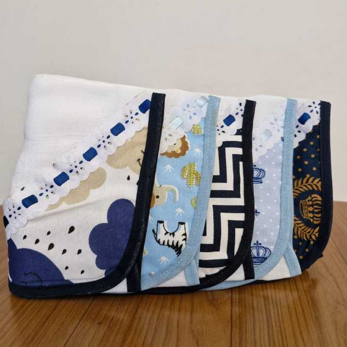 kit com 5 Fraldinhas De boca 100% Algodão Com Porta Chupeta