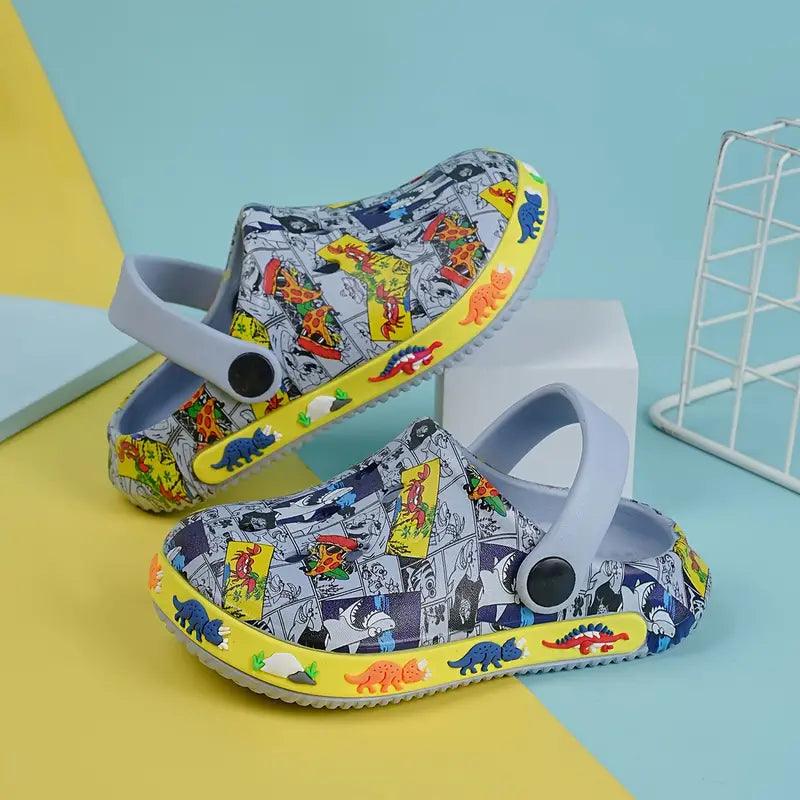 Sandália crocs com design de dinossauro